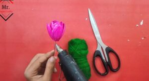 طرز ساخت ایده گل با قاشق پلاستیکی